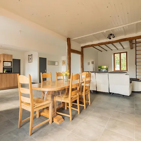 Holiday home De La Louviere -