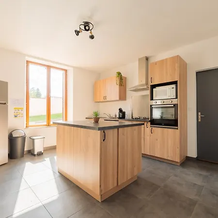 Дом отдыха De La Louviere - Grandpre