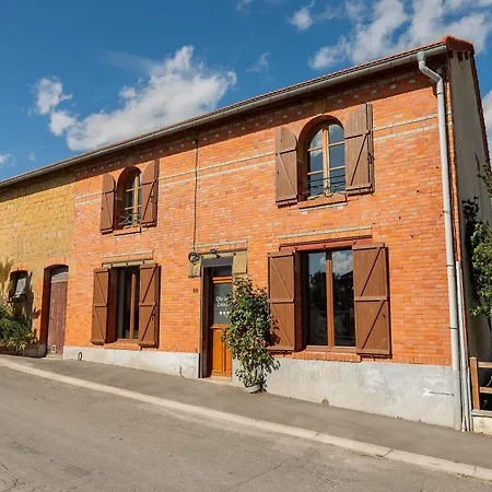 De La Louviere - Дом отдыха *