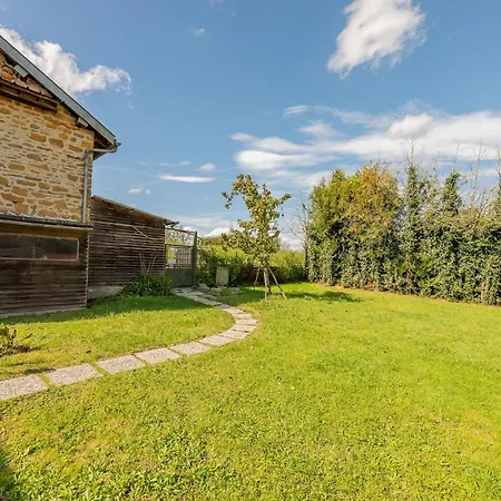 De La Louviere - Holiday home *